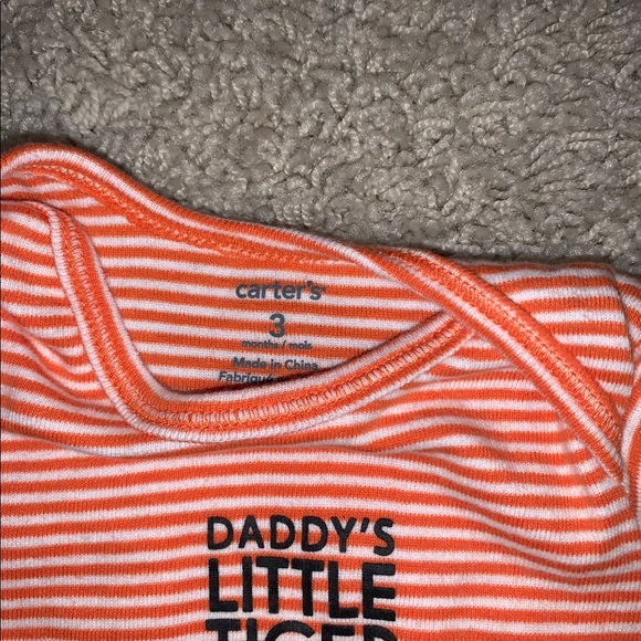 Striped onsie - Picture 2 of 2